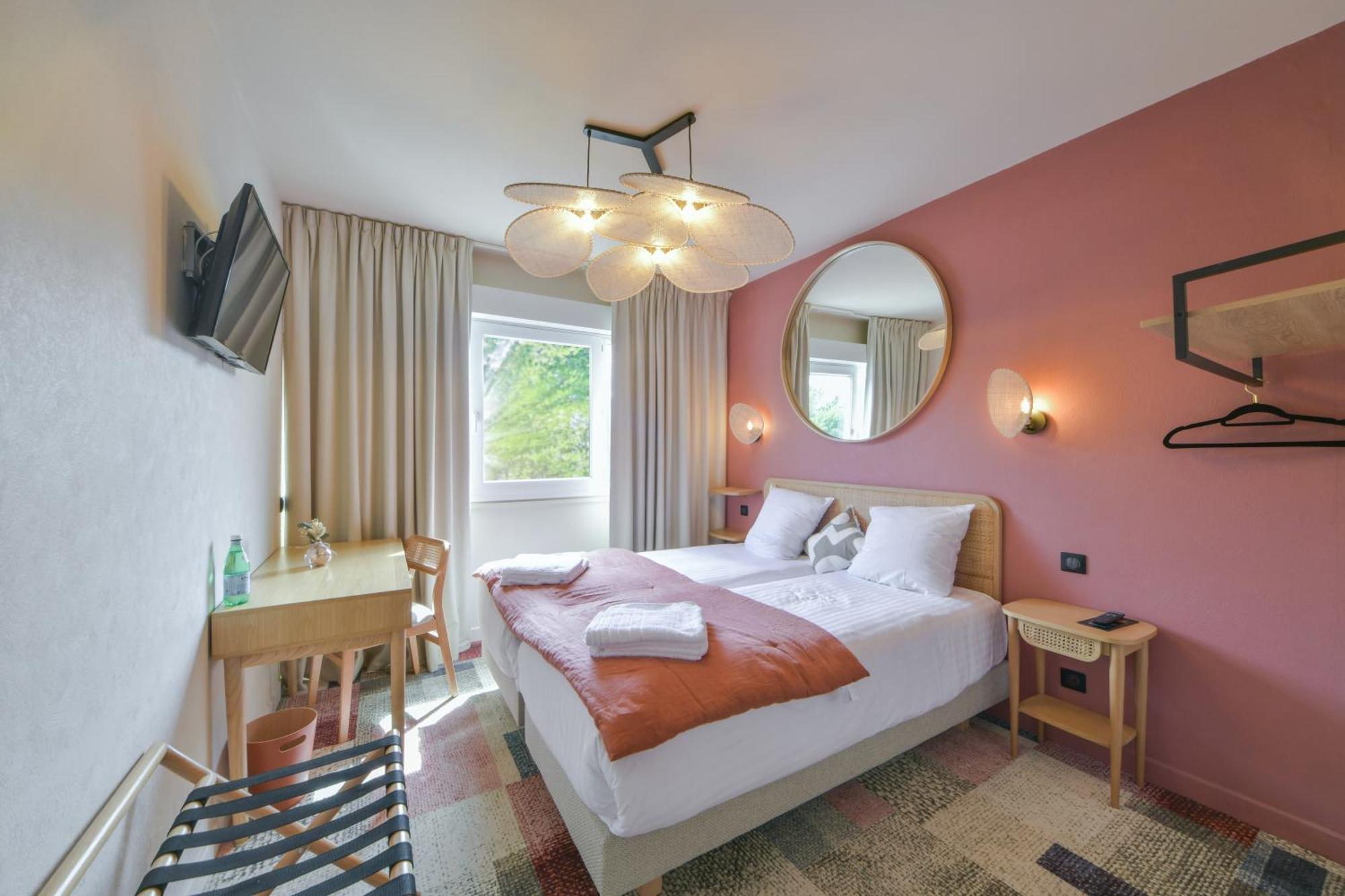 Bhoma Bourges - Hotel & Restaurant Dış mekan fotoğraf